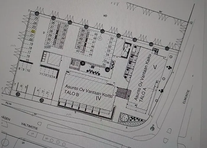 Lovely Next To The Train Station *